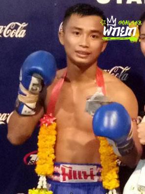 กวางเพชร