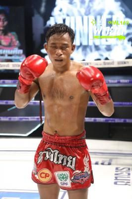 เพชรขุนศึก